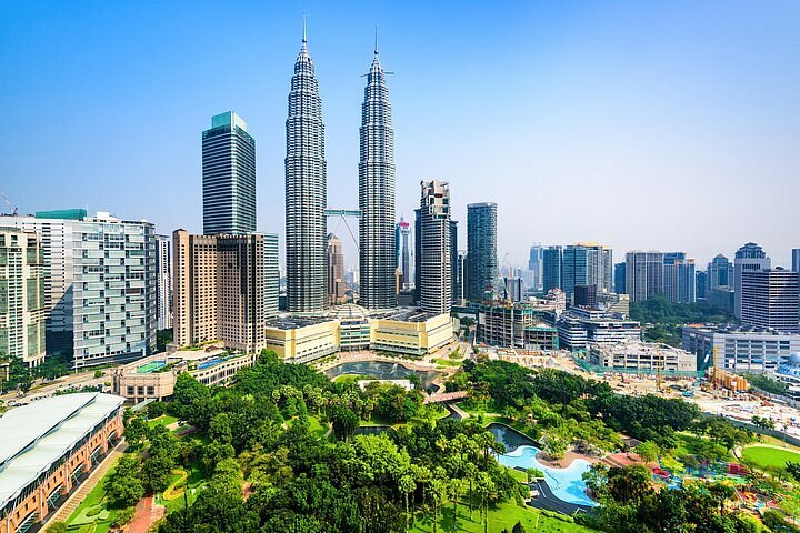 Malaysia 3 Nights 4 Days